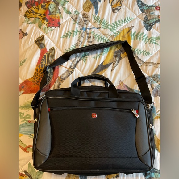 Swiss gear Wenger 16” mainframe laptop briefcase - Picture 6 of 15